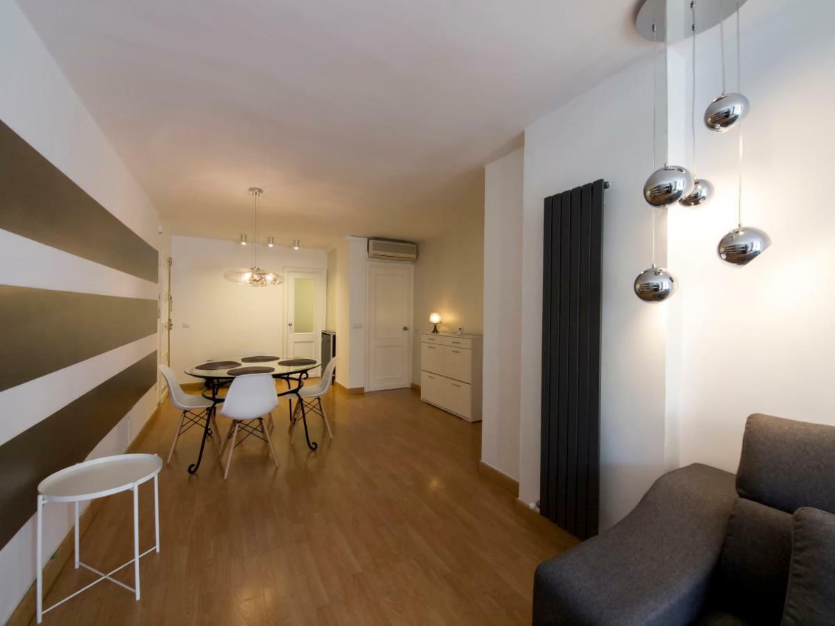 Mercado Suite Apartamento Аліканте Екстер'єр фото