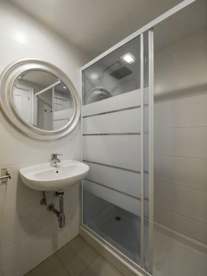 Mercado Suite Apartamento Аліканте Екстер'єр фото