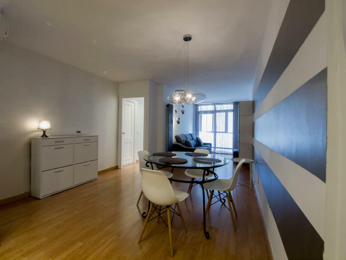 Mercado Suite Apartamento Аліканте Екстер'єр фото